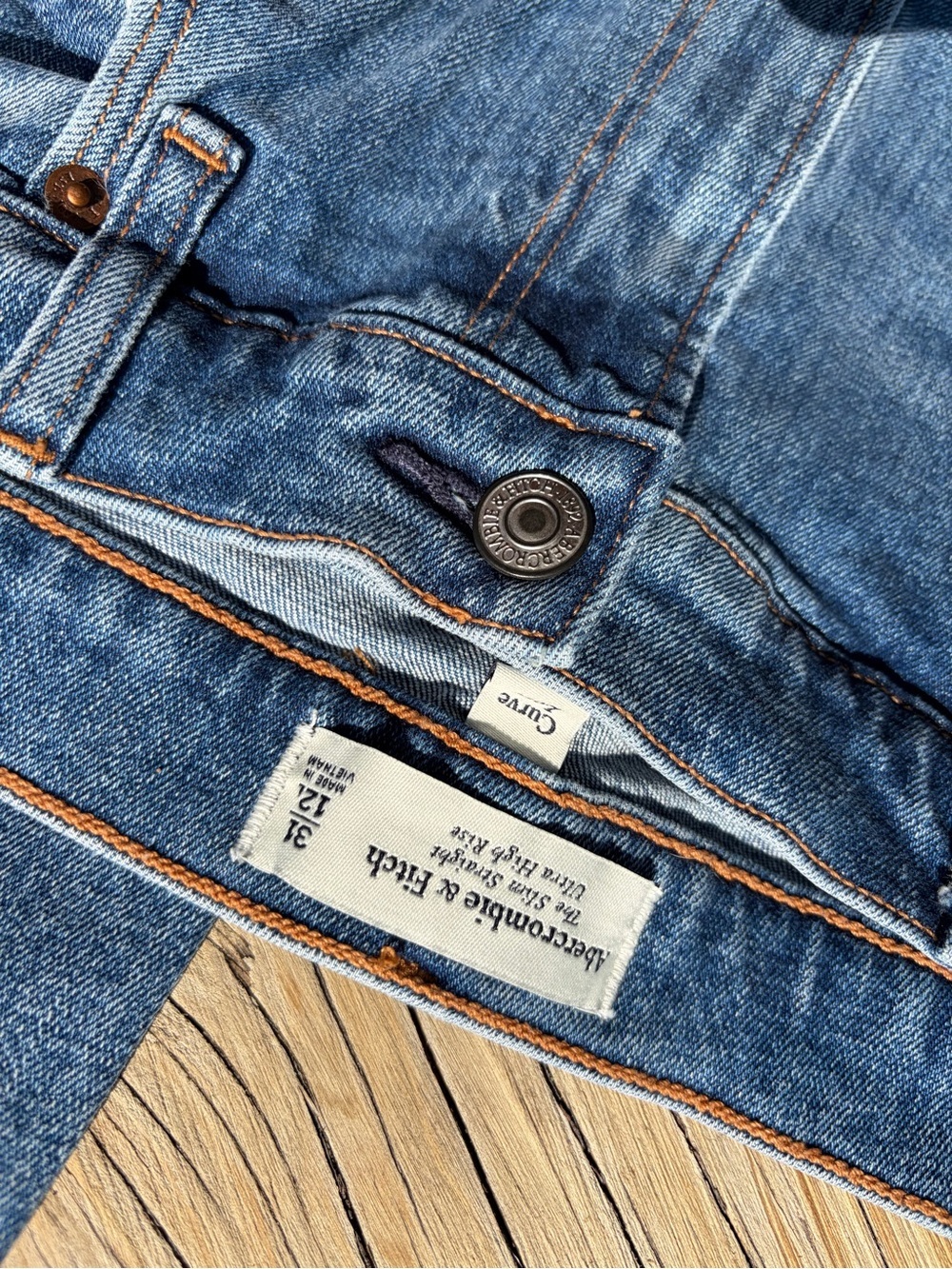 Abercrombie & Fitch the slim straight ultra high rise Jeans 31/12L curve love - Picture 3 of 16